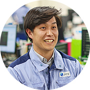 営業部の先輩社員 N.K