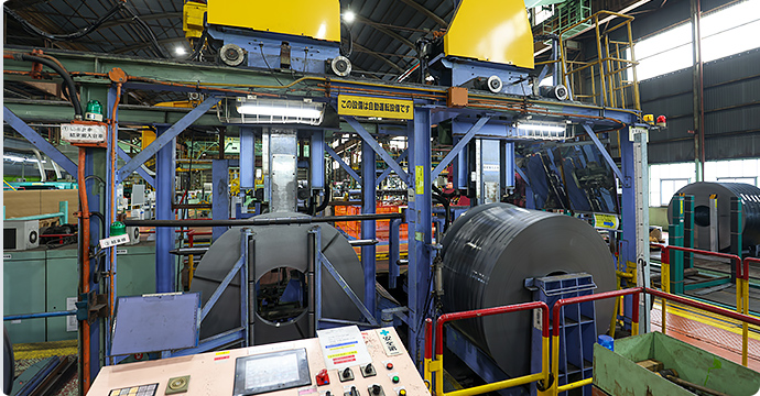 スリット系の梱包設備イメージ